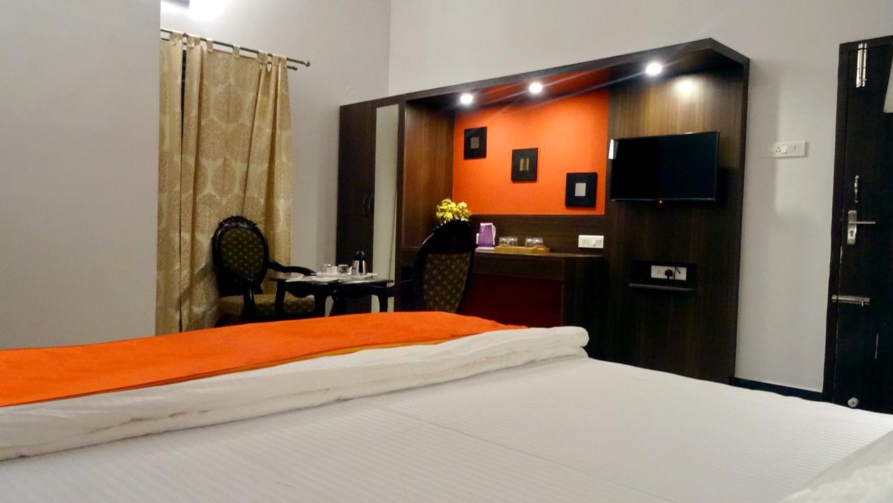 ירקאוד Premier Inn מראה חיצוני תמונה